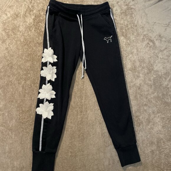 Victorias Secret PINK Pants Womens Sz S Flower Embroidered Black Joggers Mid Ris - Picture 1 of 8